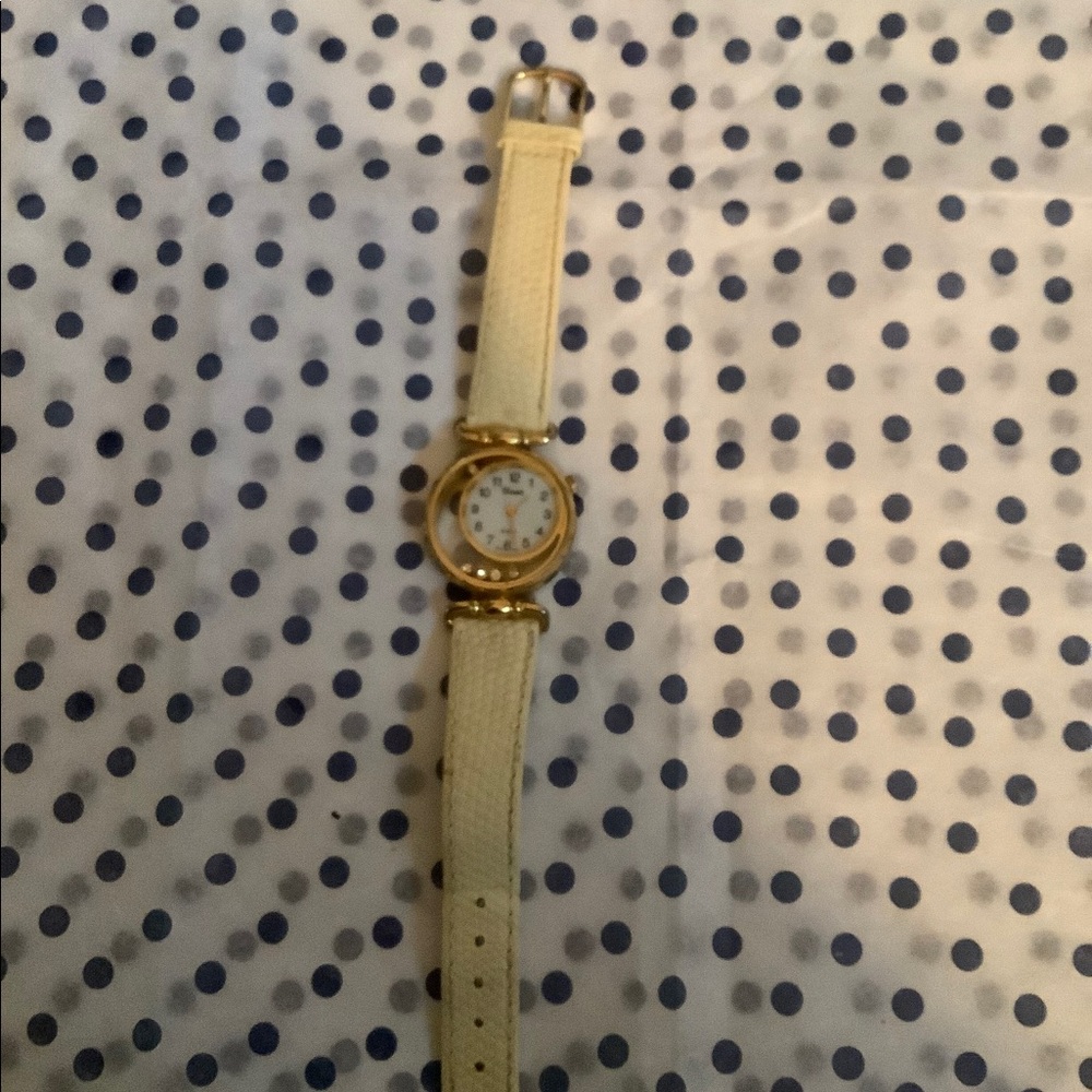 Watch - Picture 2 of 2